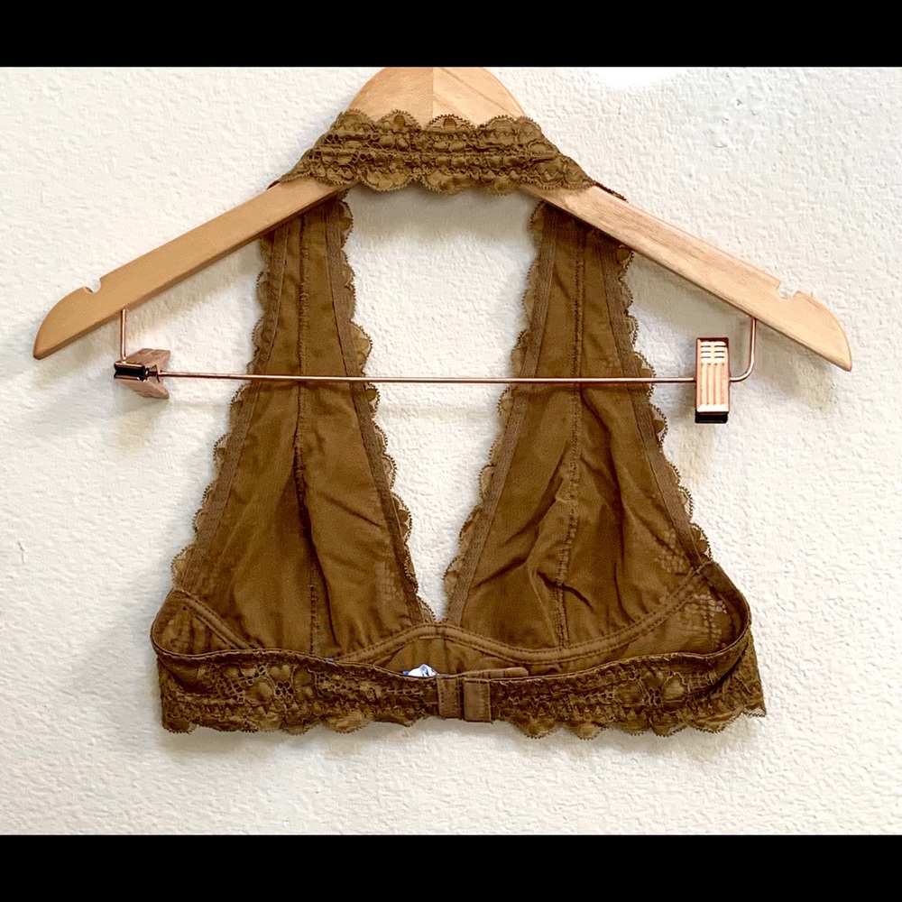 FREE PEOPLE BRALETTE in a halter style - Picture 2 of 3